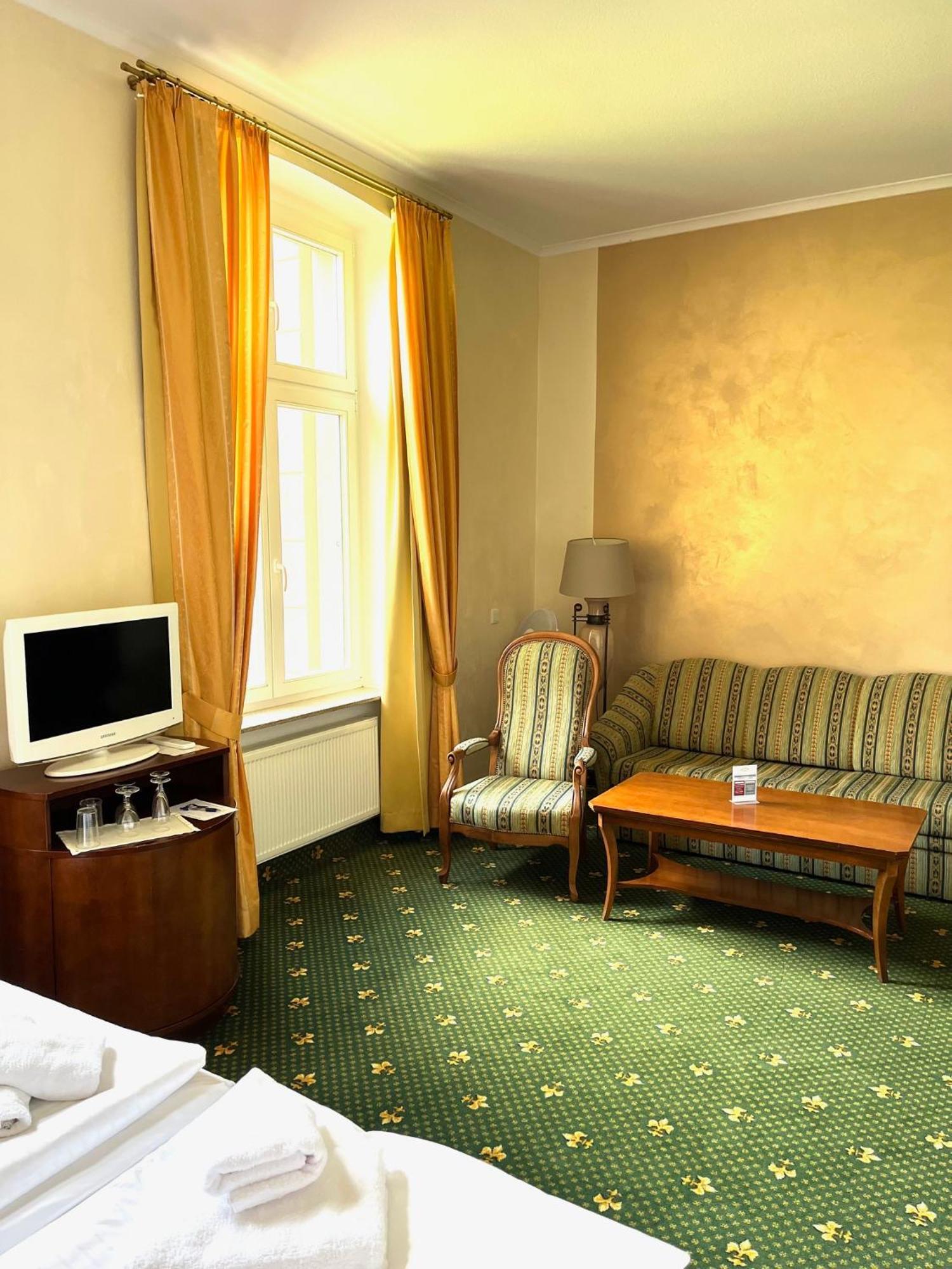 Müritz Hotel Harmonie Waren  Exterior foto
